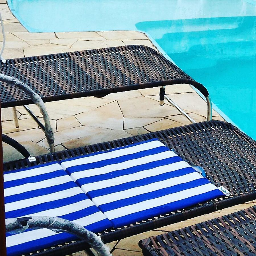 Suites Ambiente Familiar -Prox Do Thermas Агуас-ди-Сан-Педру Экстерьер фото